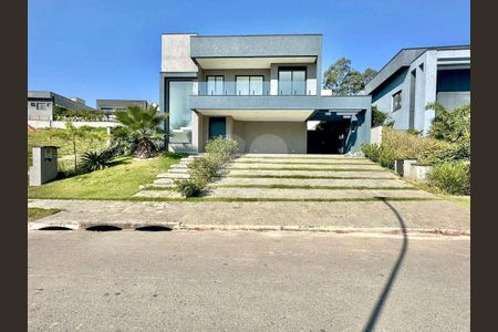 29_photo/94cfaa58e5.b9b7162baa560680-ATLAS-a51cd4ea-1e90-4214-bf7b-e4867b9ddf82.jpg de casa de condomínio à venda com 3 quartos, 374m² em Rio Cotia, Cotia