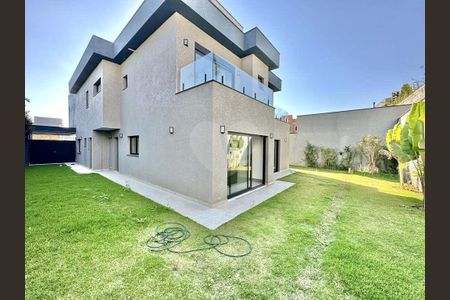 18_photo/94cfaa58e5.b9b7162baa560680-ATLAS-ef14e8e2-69b4-4ef9-a878-15a3926f52c8.jpg de casa de condomínio à venda com 3 quartos, 374m² em Rio Cotia, Cotia