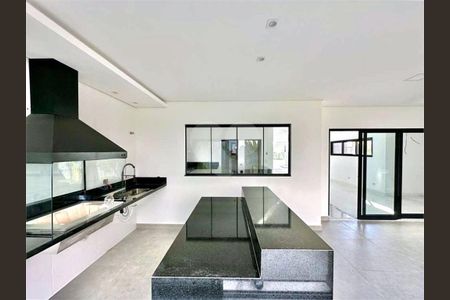 14_photo/94cfaa58e5.b9b7162baa560680-ATLAS-fd507c95-848d-48ba-829a-5f1a69e9bc1d.jpg de casa de condomínio à venda com 3 quartos, 374m² em Rio Cotia, Cotia