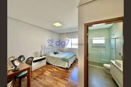 34_photo/94cfaa5959.b9b7162baa560680-ATLAS-d3edbfb9-93db-478e-a69a-bef3f7ffe594.jpg de casa à venda com 3 quartos, 281m² em Paisagem Renoir, Cotia