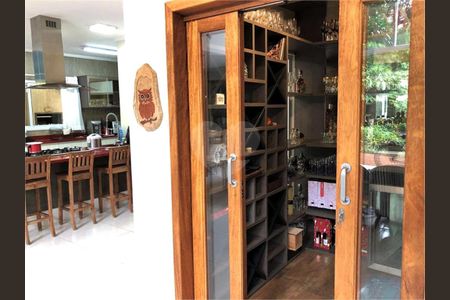 2_photo/94cfaa5983.4f01e810a805cb87-ATLAS-c213409b-ef7b-44ca-b08f-8a742ed07d1f.jpg de casa de condomínio à venda com 4 quartos, 585m² em Rio Cotia, Cotia