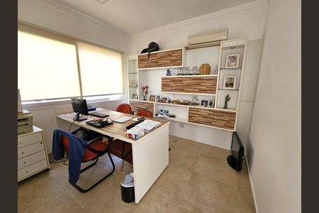 19_photo/94cfaa5983.61df383ebc62b81a-ATLAS-572edbce-cca5-448d-a373-48a6a1cf642d.jpg de casa à venda com 4 quartos, 407m² em Rio Cotia, Cotia