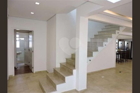 2_photo/94cfaa5983.935c805baf9a7d1f-ATLAS-da97d43c-86c0-4b23-aa91-8c8ca4f82767.jpg de casa à venda com 4 quartos, 407m² em Rio Cotia, Cotia