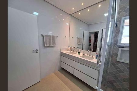 8_photo/94cfaa5983.c27bb358fc36071b-ATLAS-8ddcff1f-3685-4dd2-ae8d-88d61a111125.jpg de casa de condomínio à venda com 3 quartos, 300m² em Rio Cotia, Cotia