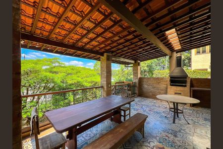 7_photo/94cfaa59c1.0473144d3f262afb-ATLAS-46b9ae7f-73e7-4e66-abe7-19130b2d01e0.jpg de casa de condomínio à venda com 4 quartos, 600m² em Rio Cotia, Embu das Artes