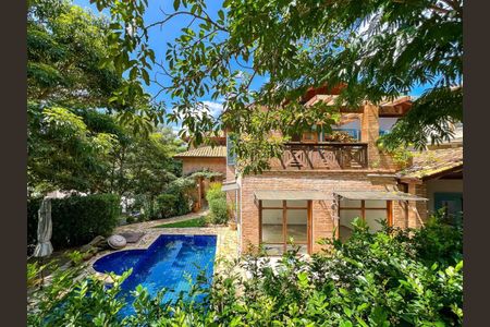 29_photo/94cfaa59c1.0473144d3f262afb-ATLAS-b88dea4a-6b59-4c76-8883-39d4e4ad66a5.jpg de casa de condomínio à venda com 4 quartos, 600m² em Rio Cotia, Embu das Artes