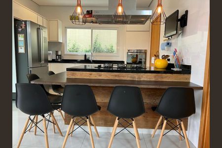 21_photo/94cfaa59c1.7c2ae8445402a222-ATLAS-14ee6b71-3103-44e6-be44-d271e0e83ca0.jpg de casa de condomínio à venda com 4 quartos, 320m² em Rio Cotia, Cotia