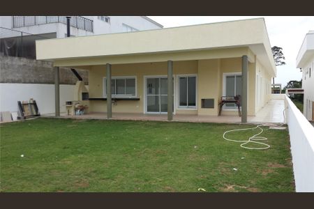 9_photo/94cfaa59c1.e1d2c46bde3eb79c-ATLAS-cc395679-2b90-4fd3-b8e6-ec17c59bc124.jpg de casa de condomínio à venda com 4 quartos, 400m² em Rio Cotia, Cotia