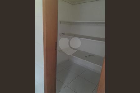 51_photo/94cfaa59d7.f5994e8b2021a887-ATLAS-7dd65097-af4c-4ce6-842e-91d6d6f14bc5.jpg de casa de condomínio para alugar com 4 quartos, 420m² em Rio Cotia, Embu das Artes