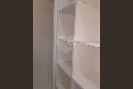 87_photo/94cfaa59d7.f5994e8b2021a887-ATLAS-8ec6aea9-d3d1-4d47-83b3-71fa1603dce5.jpg de casa de condomínio para alugar com 4 quartos, 420m² em Rio Cotia, Embu das Artes