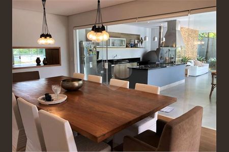 12_photo/94cfaa59ef.32a8019b0364636a-ATLAS-cdea73c5-c4fb-4e67-afb1-37c197d58745.jpg de casa à venda com 4 quartos, 525m² em Rio Cotia, Cotia