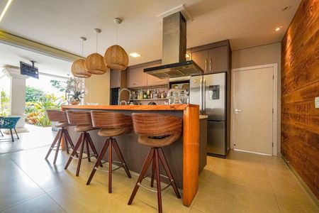 13_photo/94cfaa5a21.3714cccd63f8fe2d-ATLAS-5685d622-0d9d-4fe8-923c-4ab041ec3a74.jpg de casa à venda com 4 quartos, 560m² em Rio Cotia, Cotia