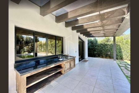 18_photo/94cfaa5a21.7fae400b96cb3741-ATLAS-ddf2dbaf-a2fb-42e2-aca6-c1c14ed0ca73.jpg de casa à venda com 4 quartos, 360m² em Rio Cotia, Cotia