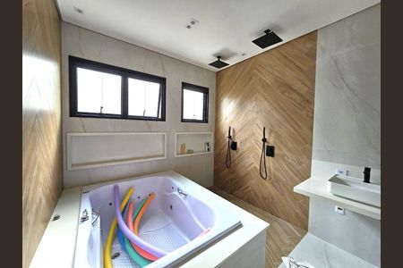 6_photo/94cfaa5a21.adea7a1cd79bc600-ATLAS-37b9268a-8e58-419b-b2ff-bd54a2b2c169.jpg de casa de condomínio à venda com 4 quartos, 370m² em Rio Cotia, Cotia