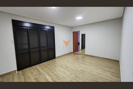 31_photo/94cfaa5a21.d74c6196ed82f70d-ATLAS-54ea8608-a0e3-4f23-9f81-cd904870a8ac.jpg de casa à venda com 4 quartos, 340m² em Rio Cotia, Cotia