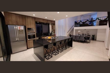 4_photo/94cfaa5a25.e17343cf5b702f60-ATLAS-fd250b72-facf-4593-b9eb-eeb7010f6c4b.jpg de casa de condomínio à venda com 3 quartos, 308m² em Rio Cotia, Cotia