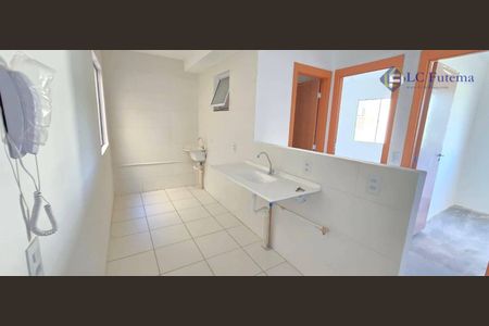 4_photo/94cfaa5ab3.0f8458b6385512ef-ATLAS-db6b2bcb-77e3-4654-b3b1-6f22a4099064.jpg de apartamento à venda com 2 quartos, 46m² em Granja Viana, Cotia