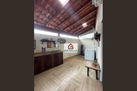 9_photo/94cfaa5be5.effc73c8c58abb54-ATLAS-512787a4-b7f1-48f6-a2ba-dde3014875e4.jpg de casa à venda com 3 quartos, 89m² em Paisagem Renoir, Cotia