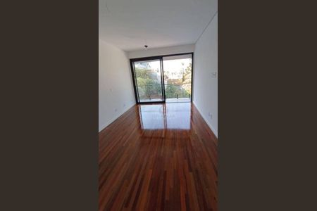 8_photo/94cfaa5beb.397b14b5806421d8-ATLAS-4206247c-4bb6-46be-bdb0-72913fe3d0cd.jpg de casa à venda com 5 quartos, 377m² em Jardim Barro Branco, Cotia