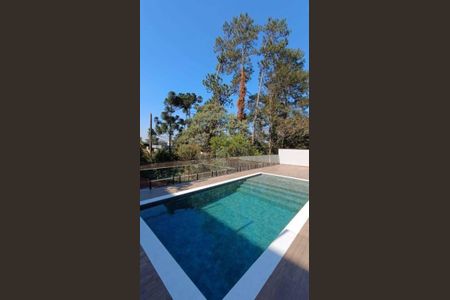 5_photo/94cfaa5beb.397b14b5806421d8-ATLAS-7dacf4f1-cb0a-4f3b-9979-ec24a8755436.jpg de casa à venda com 5 quartos, 377m² em Jardim Barro Branco, Cotia