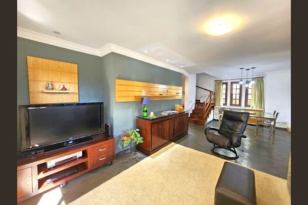 5_photo/94cfaa5c75.0af0ccc57b235862-ATLAS-3b7b6c6f-a055-4d13-bbf3-814e4e9fa5b7.jpg de casa de condomínio à venda com 4 quartos, 290m² em Rio Cotia, Cotia