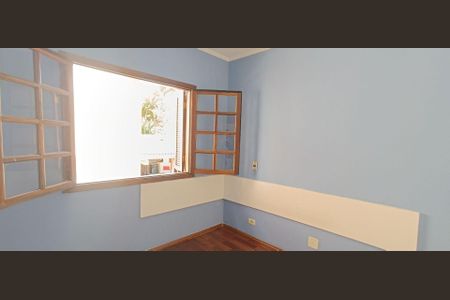 6_photo/94cfaa5c75.40c7c431a313de6b-ATLAS-49e3c59f-e90e-4b66-a942-d6c34ae9eceb.jpg de casa de condomínio para alugar com 3 quartos, 180m² em Rio Cotia, Cotia