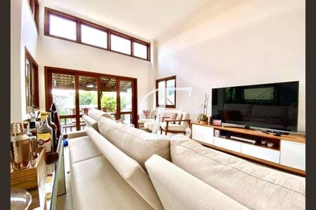 8_photo/94cfaa5d85.04a823dc9d4d949a-ATLAS-4f523ae3-2e45-41bf-a253-3b1a198c954e.jpg de casa de condomínio à venda com 4 quartos, 326m² em Moinho Velho, Cotia