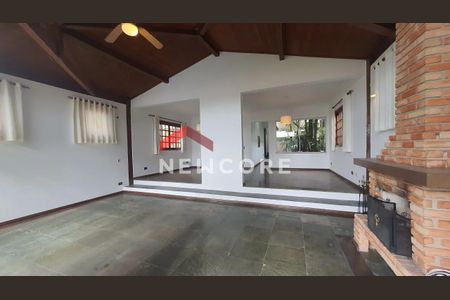 4_photo/94cfaa5dff.93b8fa184532727f-ATLAS-35c060ac-6d24-489b-8a7e-c81235b7bf71.jpg de casa de condomínio à venda com 4 quartos, 240m² em Rua dos Cravos, 113, Cotia