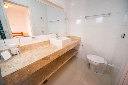 3_photo/94cfaa5e25.23351eba74f1df34-ATLAS-ee3b70fe-faa3-4106-b22b-e4c2b6b85963.jpg de casa de condomínio à venda com 5 quartos, 245m² em Rio Cotia, Cotia