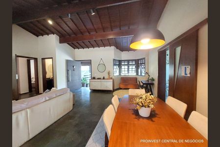 5_photo/94cfaa5e55.93b8fa184532727f-ATLAS-3717fb6d-62a4-4847-b2ac-2d01efa29d3f.jpg de casa à venda com 3 quartos, 390m² em Algarve, Cotia