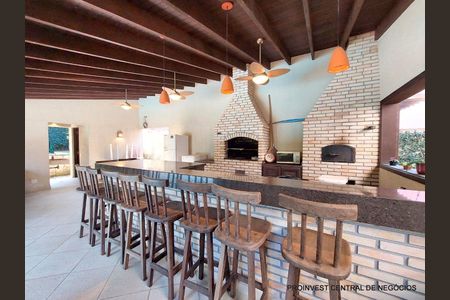 7_photo/94cfaa5e55.93b8fa184532727f-ATLAS-3e02637a-bef9-4e58-89a2-94ce3532c9ca.jpg de casa à venda com 3 quartos, 390m² em Algarve, Cotia