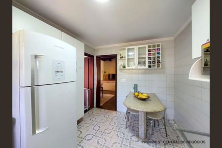 8_photo/94cfaa5e55.93b8fa184532727f-ATLAS-8048ba6b-de25-46ad-82ac-1b8aede24981.jpg de casa à venda com 3 quartos, 390m² em Algarve, Cotia