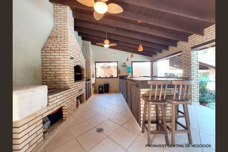 9_photo/94cfaa5e55.93b8fa184532727f-ATLAS-c2bf3088-44be-4ad8-b25b-978cfbb21b33.jpg de casa à venda com 3 quartos, 390m² em Algarve, Cotia