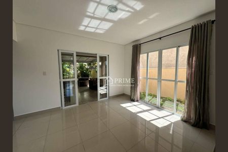 29_photo/94cfaa5e7b.7da11293e5e8925f-ATLAS-ff68be76-87f8-4234-8e40-70ddbbdab821.jpg de casa para alugar com 3 quartos, 210m² em Rio Cotia, Cotia