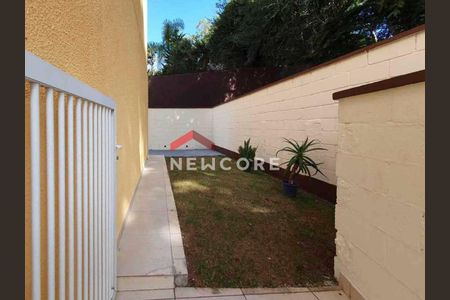 6_photo/94cfaa5ebb.1342f91cd7f9bf1c-ATLAS-2b9b42d2-0769-4f58-9cd3-36e6e5f5a8e4.jpg de casa à venda com 3 quartos, 85m² em Rio Cotia, Cotia