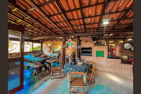 16_photo/94cfaa5ed7.ceff8192393c33de-ATLAS-9a972a23-00a8-4aee-9a59-f09645dc9bd6.jpg de casa de condomínio à venda com 3 quartos, 270m² em Rio Cotia, Cotia