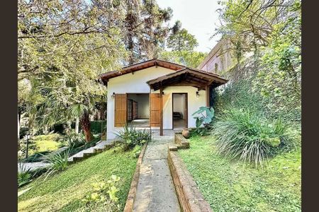 11_photo/94cfaa5fe9.9b549e825f97d3a3-ATLAS-000c79d3-d6d5-459b-a9df-83c94bd458be.jpg de casa à venda com 3 quartos, 473m² em Rio Cotia, Cotia