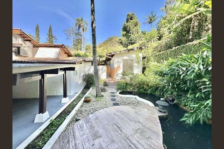 27_photo/94cfaa5fe9.9b549e825f97d3a3-ATLAS-31a63ab6-a838-4bbd-8c21-d7c0492a3d9e.jpg de casa à venda com 3 quartos, 473m² em Rio Cotia, Cotia