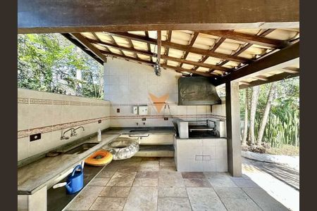 71_photo/94cfaa5fe9.9b549e825f97d3a3-ATLAS-e6840dae-d477-4e76-9095-286898a1ce65.jpg de casa à venda com 3 quartos, 473m² em Rio Cotia, Cotia