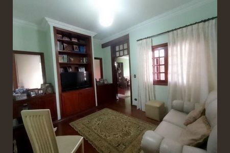 2_photo/94cfaa5fef.906020ab0bc1df8b-ATLAS-138fa9fb-7d37-426d-ae6d-28930ae5783a.jpg de casa de condomínio à venda com 3 quartos, 510m² em Algarve, Cotia