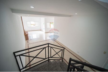 6_photo/94cfaa609d.cba9474eaf1c4fd4-ATLAS-02701bcb-628c-4070-8847-dd596d74fa65.jpg de casa à venda com 4 quartos, 234m² em Rio Cotia, Cotia