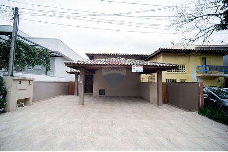 45_photo/94cfaa609d.cba9474eaf1c4fd4-ATLAS-27343da0-994a-47d4-9a2c-ab86a8d69602.jpg de casa à venda com 4 quartos, 234m² em Rio Cotia, Cotia