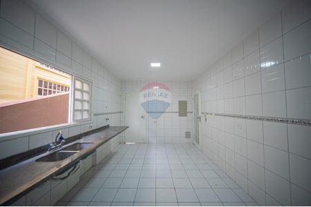 33_photo/94cfaa609d.cba9474eaf1c4fd4-ATLAS-6fe38208-7c41-4841-91a6-d100a4f98d61.jpg de casa à venda com 4 quartos, 234m² em Rio Cotia, Cotia