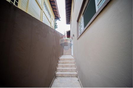 44_photo/94cfaa609d.cba9474eaf1c4fd4-ATLAS-99f7a4b0-d29b-429e-be44-a48811d117f9.jpg de casa à venda com 4 quartos, 234m² em Rio Cotia, Cotia