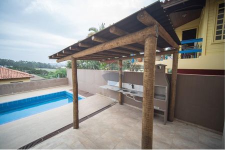 38_photo/94cfaa609d.cba9474eaf1c4fd4-ATLAS-d7fc0dfe-9527-4672-bbd0-95e5e3679a96.jpg de casa à venda com 4 quartos, 234m² em Rio Cotia, Cotia