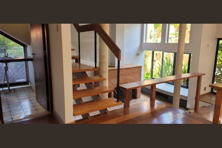 4_photo/94cfaa60a1.4cea1a0b3f6bbd2f-ATLAS-1808024d-ef18-4c63-a97a-5b58e4dc2302.jpg de casa de condomínio à venda com 3 quartos, 250m² em Jardim das Flores, Cotia