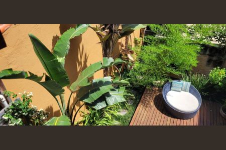 7_photo/94cfaa60a1.4cea1a0b3f6bbd2f-ATLAS-47622e12-b5c4-4039-8192-3a6323ca6caa.jpg de casa de condomínio à venda com 3 quartos, 250m² em Jardim das Flores, Cotia