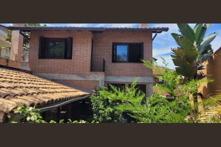 26_photo/94cfaa60a1.4cea1a0b3f6bbd2f-ATLAS-ae2245e3-a452-419d-9bf2-d4c326ff5458.jpg de casa de condomínio à venda com 3 quartos, 250m² em Jardim das Flores, Cotia