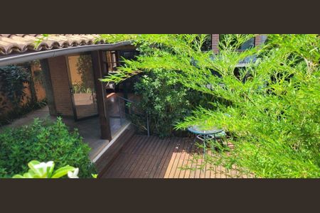 29_photo/94cfaa60a1.4cea1a0b3f6bbd2f-ATLAS-ba342236-c66d-4aa9-becc-944fbef1c18b.jpg de casa de condomínio à venda com 3 quartos, 250m² em Jardim das Flores, Cotia