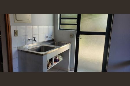 27_photo/94cfaa60a1.4cea1a0b3f6bbd2f-ATLAS-cfb04221-61e9-4127-bc2f-81f118b25832.jpg de casa de condomínio à venda com 3 quartos, 250m² em Jardim das Flores, Cotia